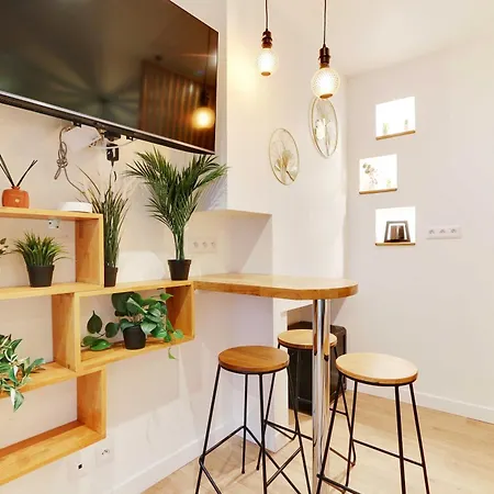 Charming With Ac -1br-3p- Sentier Apartment Paris