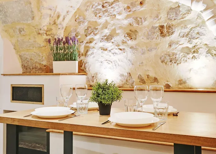 Appartement Charming With Ac -1br-3p- Sentier *
