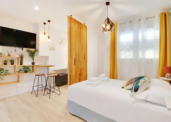 Appartement Charming With Ac -1br-3p- Sentier *